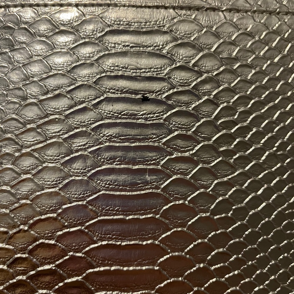 Vince Camuto Silver Snakeskin Clutch - Picture 3 of 4